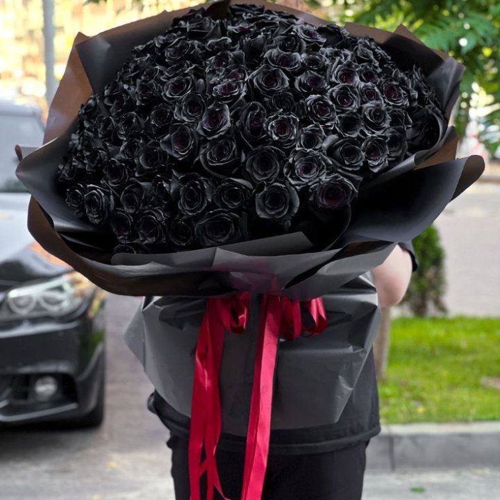 101 черная роза в Сочи