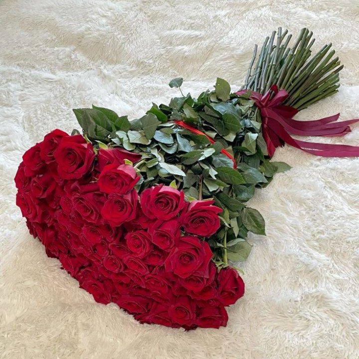 51 роза эквадор в Сочи